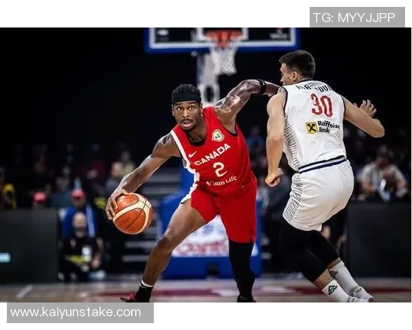 约维奇称赞鲍威尔得分能力出众认为他是顶尖得分手