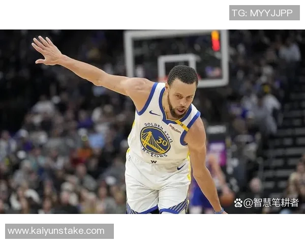 库里再创历史！过去3个赛季最后24秒命中第6记三分追平反超联盟第一