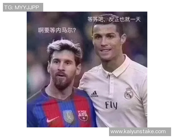 内马尔与父亲重温巴萨辉煌岁月感慨万千情深意重